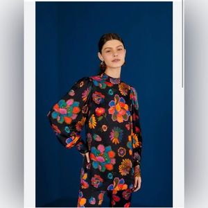 Farm Rio Lilys Garden Blouse Sz L